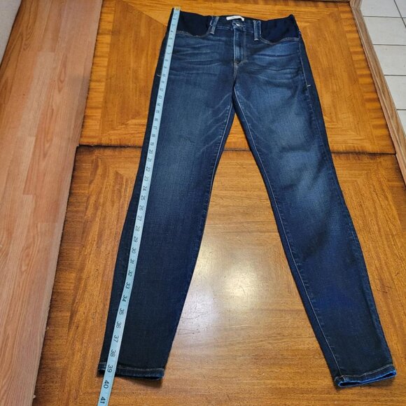 Good American Deep Wash Blue High Rise Skinny Jeans - Picture 8 of 11